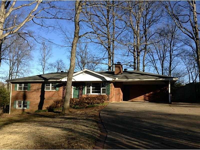 3529 Greenway Drive - Photo 1