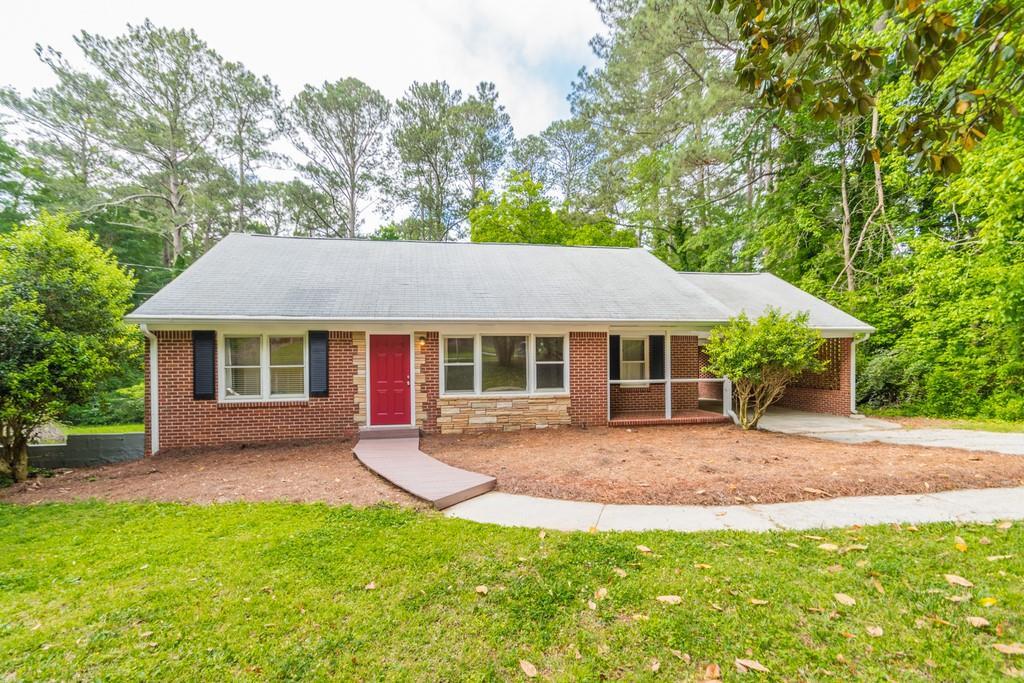 3080 Lynhurst Circle - Photo 1