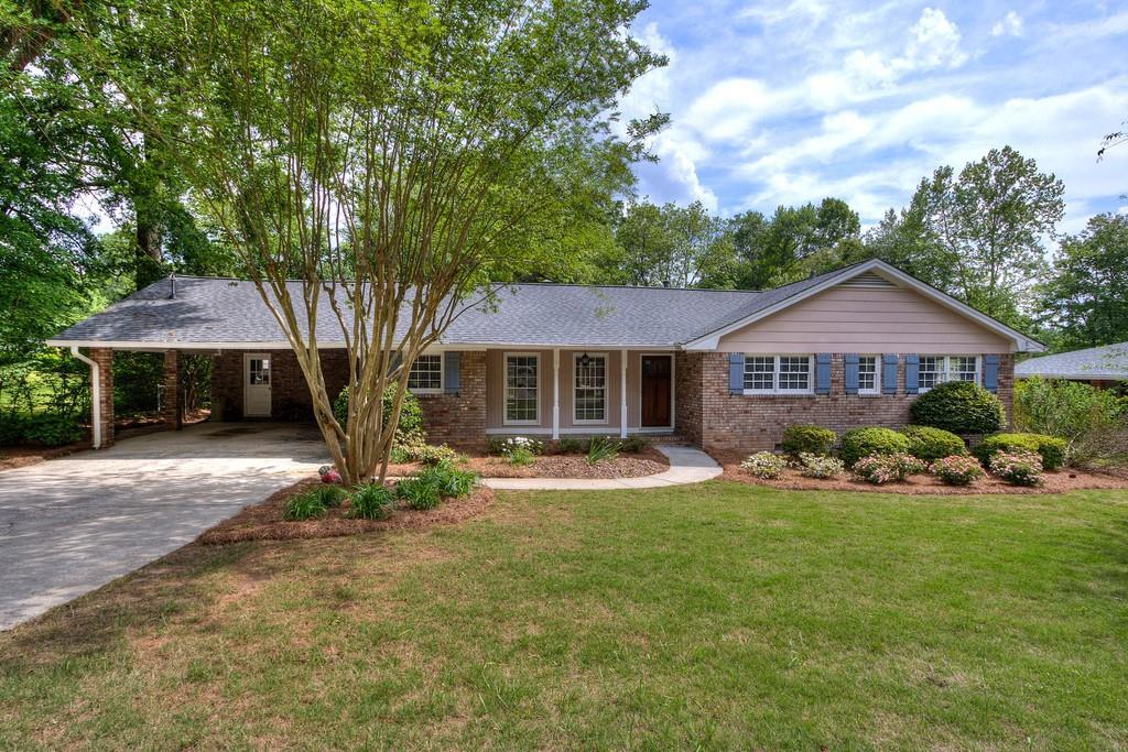 577 Hillandale Circle - Photo 1