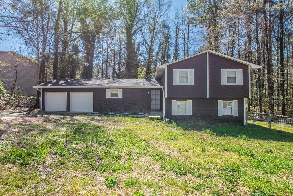 2380 Fairway Circle - Photo 1