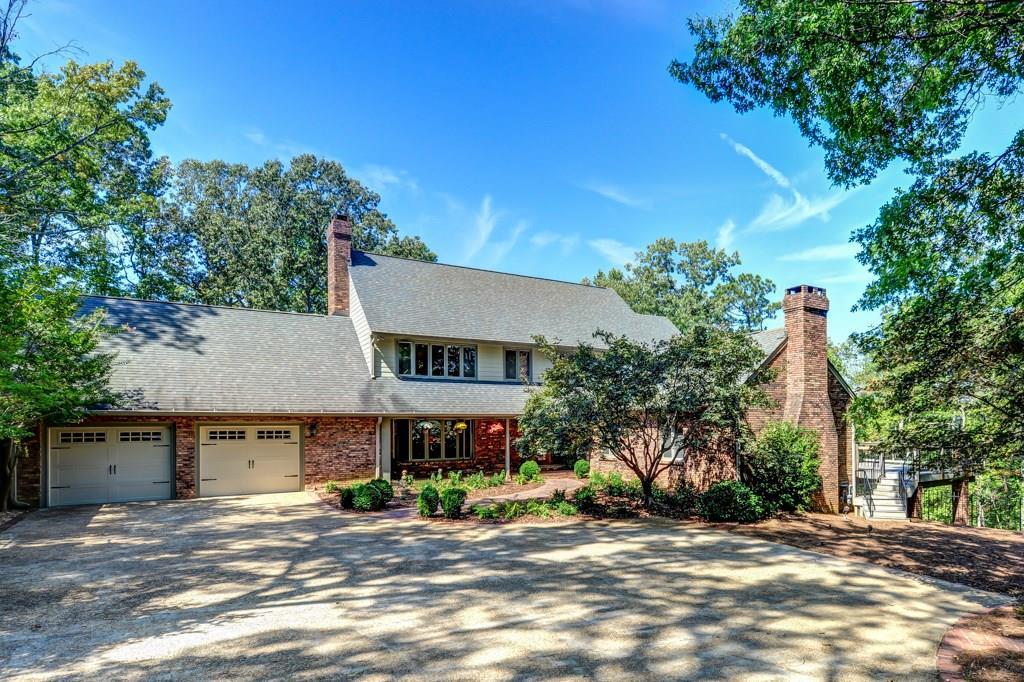 1905 Spalding Drive - Photo 1