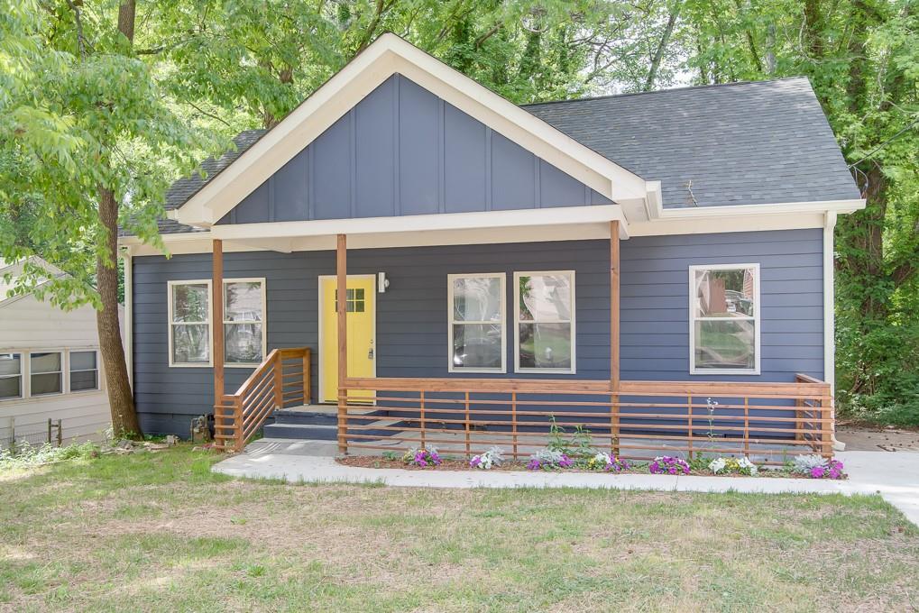 256 Moreland Way - Photo 1