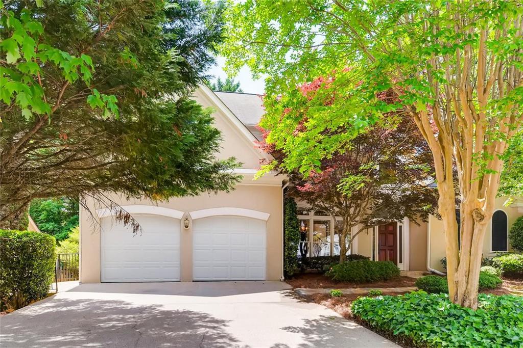 2303 Briarleigh Way - Photo 1