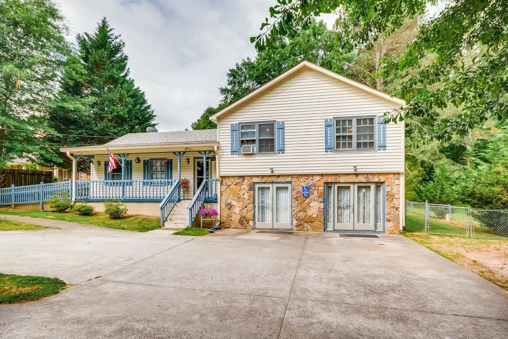 4928 Hidden Branch Drive - Photo 1