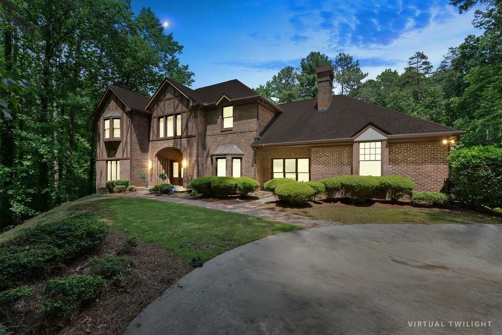 3060 Spalding Drive - Photo 1