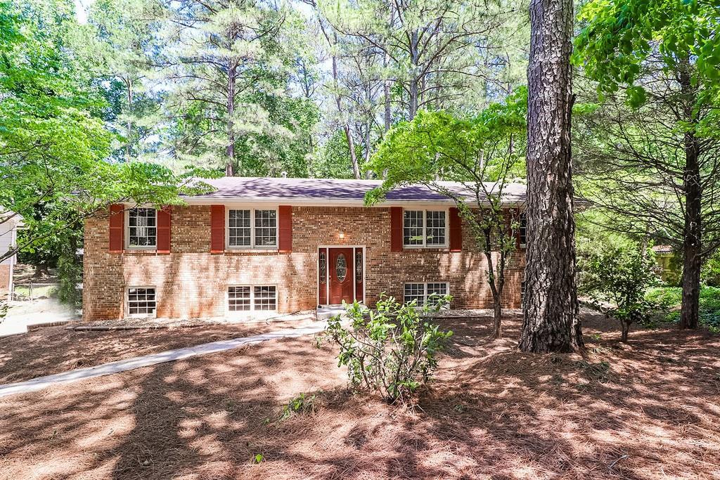 410 Killian Hill Road - Photo 1