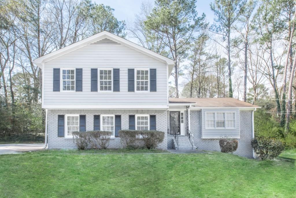 4429 Luxembourg Way - Photo 1