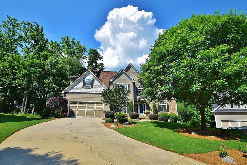 3961 Walnut Grove Way - Photo 1