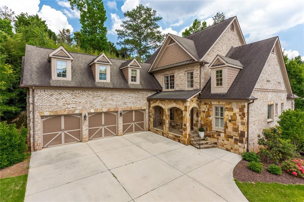 671 Windsor Parkway - Photo 1