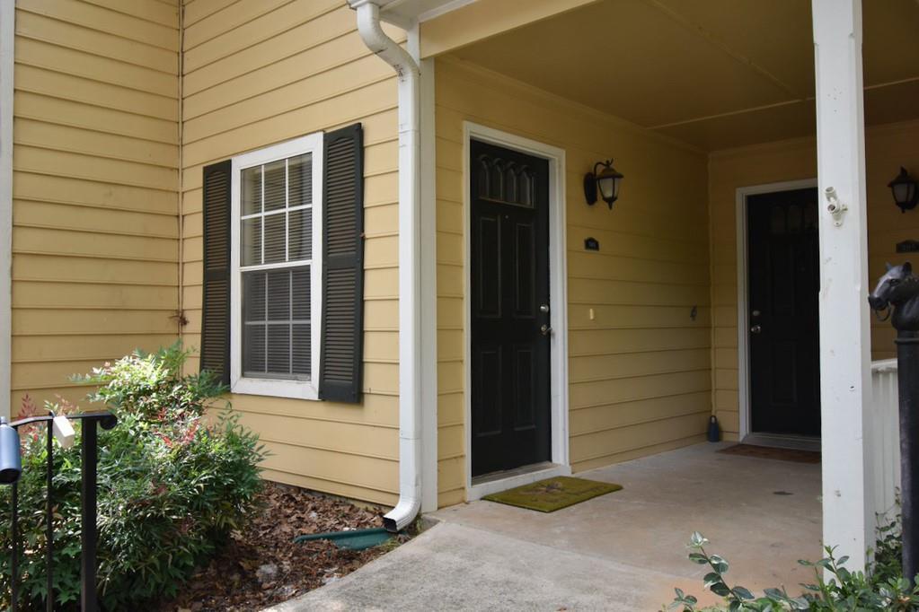 3920 Riverlook Parkway - Photo 1