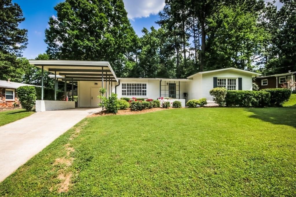 3677 Admiral Drive - Photo 1