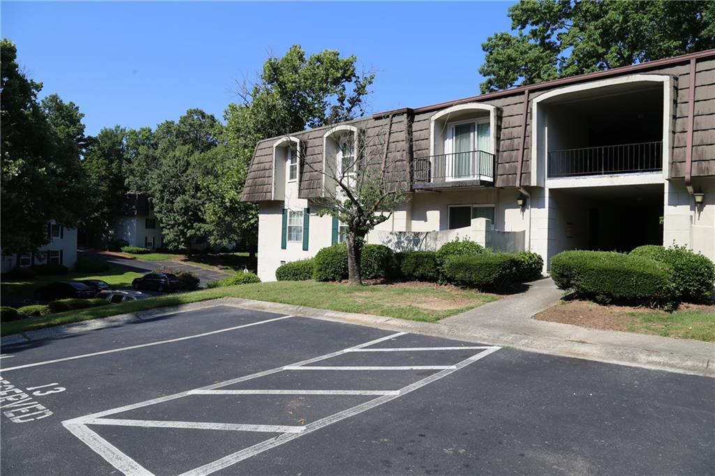 725 Dalrymple Road - Photo 1