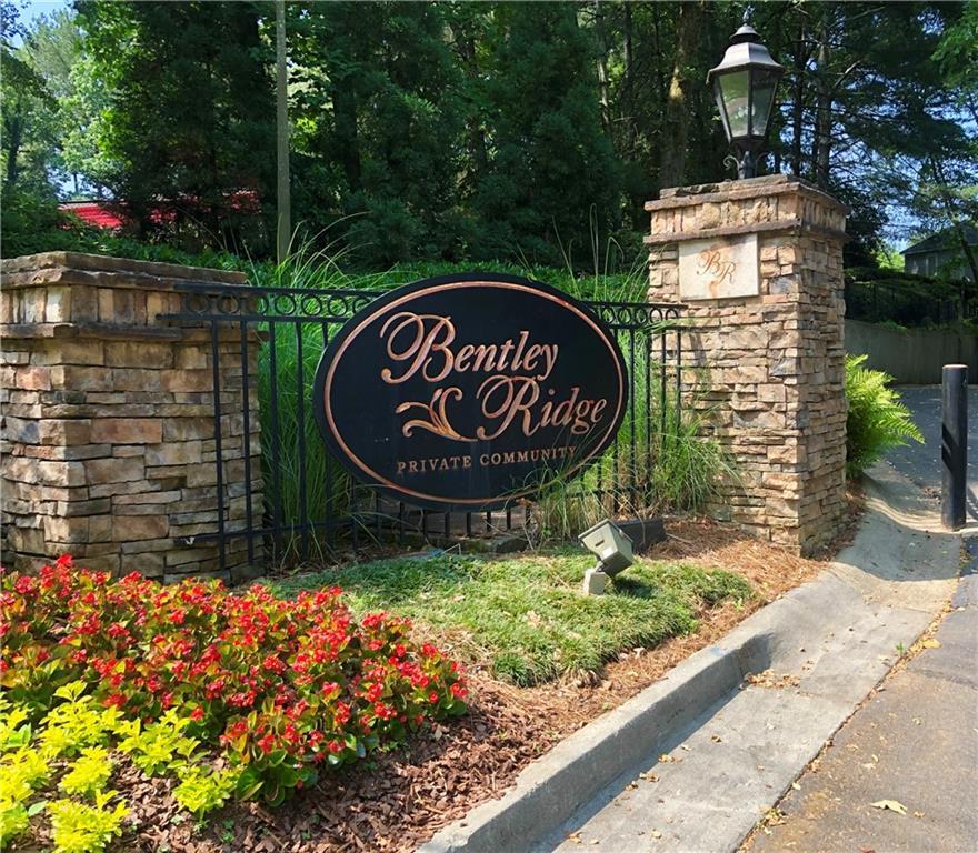 1633 Raleigh Circle - Photo 1