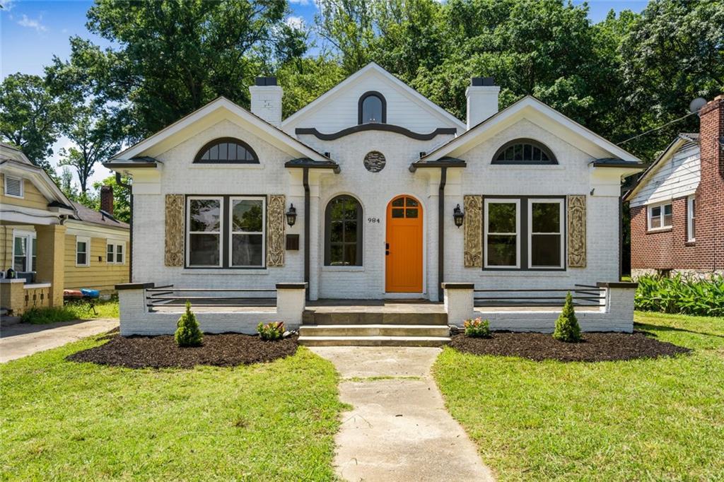 984 Dill Avenue - Photo 1