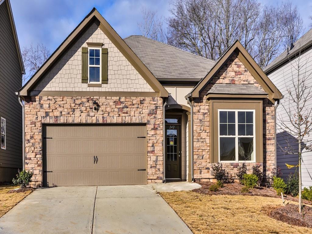 128 Wayside Terrace - Photo 1