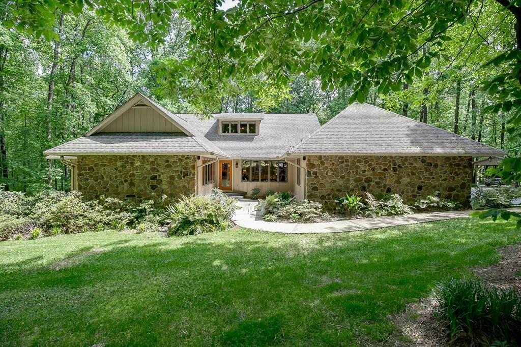 1438 Janmar Road - Photo 1