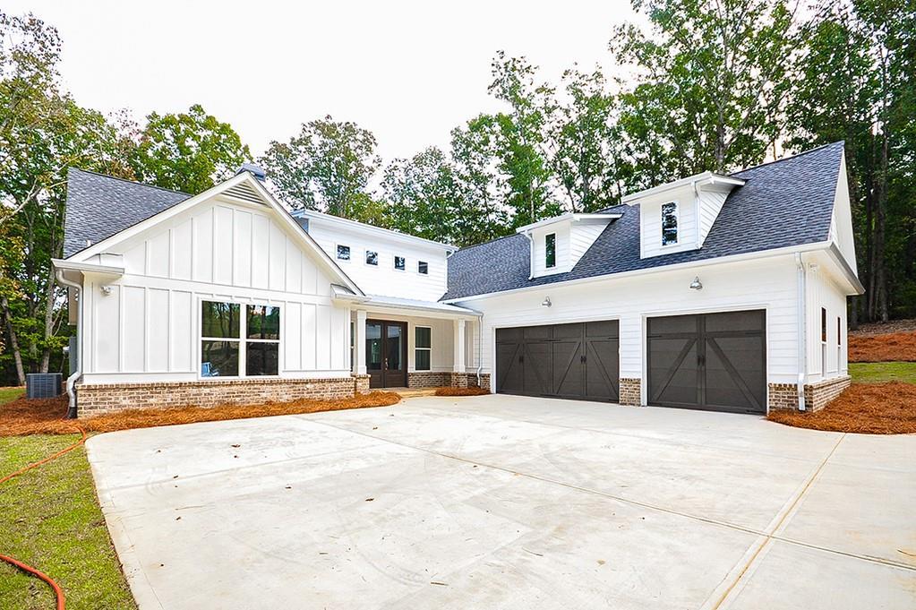 705 Bailey Woods Road - Photo 1