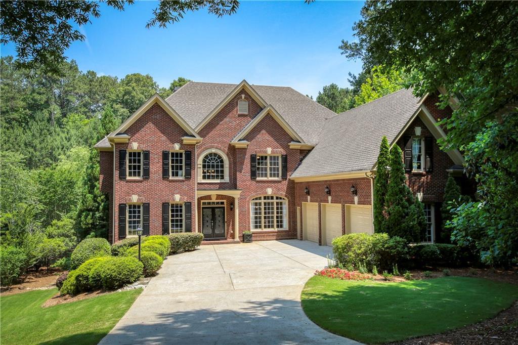 105 White Columns Drive - Photo 1