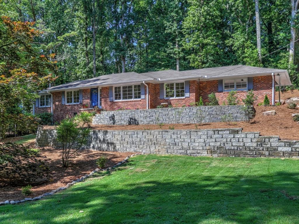 1054 Mason Woods Drive - Photo 1