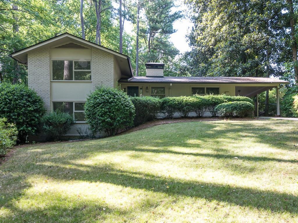 2800 Mornington Drive - Photo 1