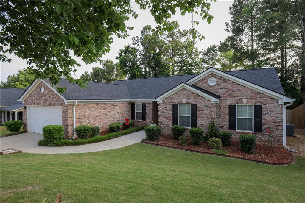 1015 Jasmine Drive - Photo 1