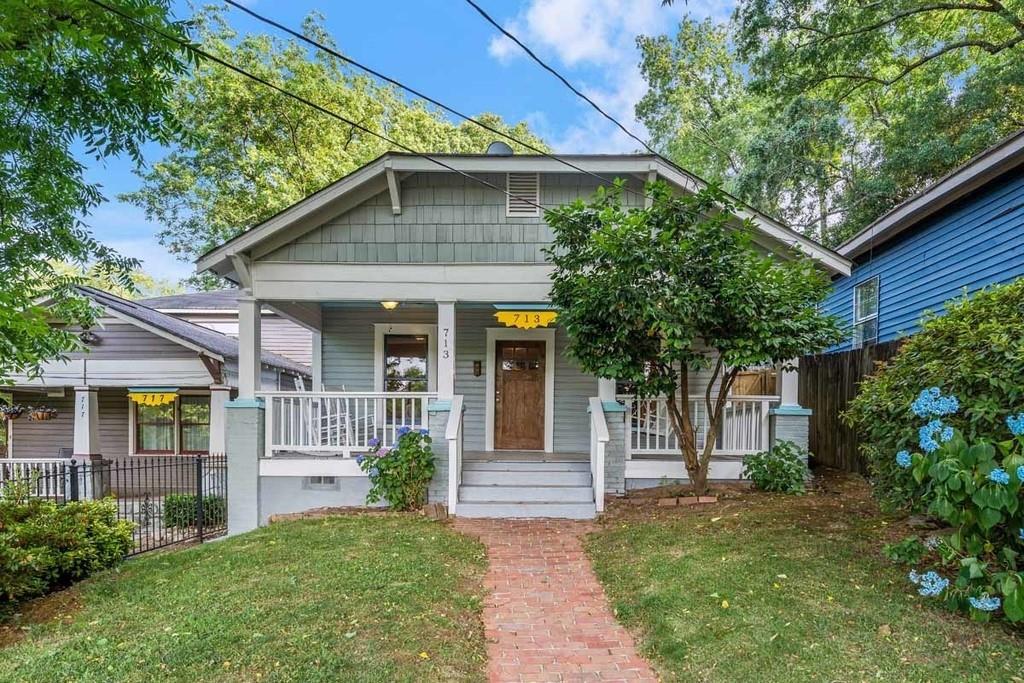 713 United Avenue - Photo 1