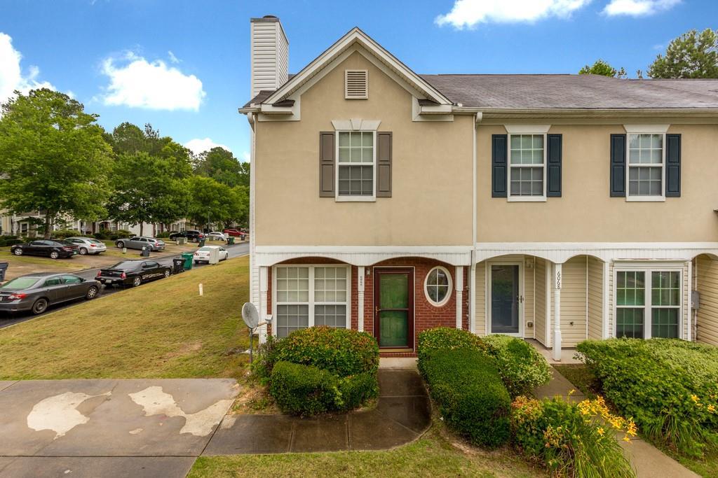6066 Camden Forrest Drive - Photo 1