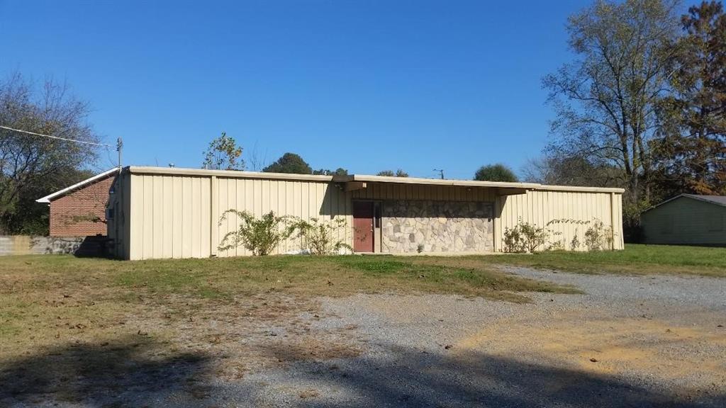 306 Peters Street - Photo 1