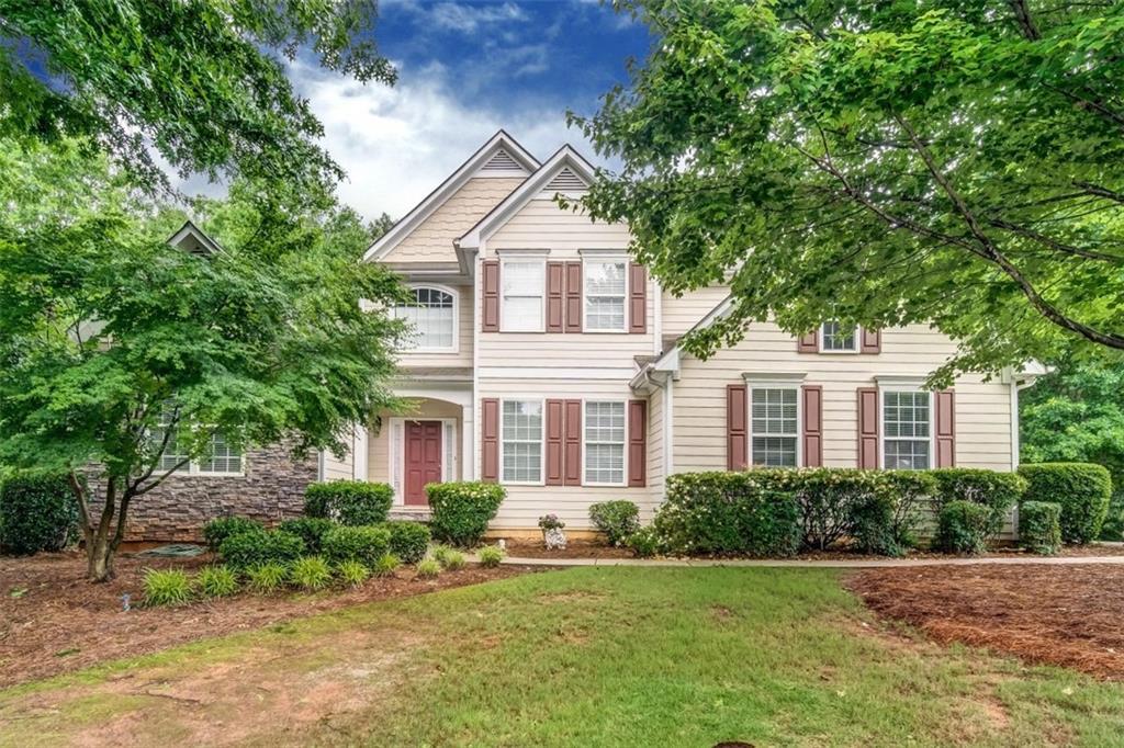 1008 Forest Creek Drive - Photo 1