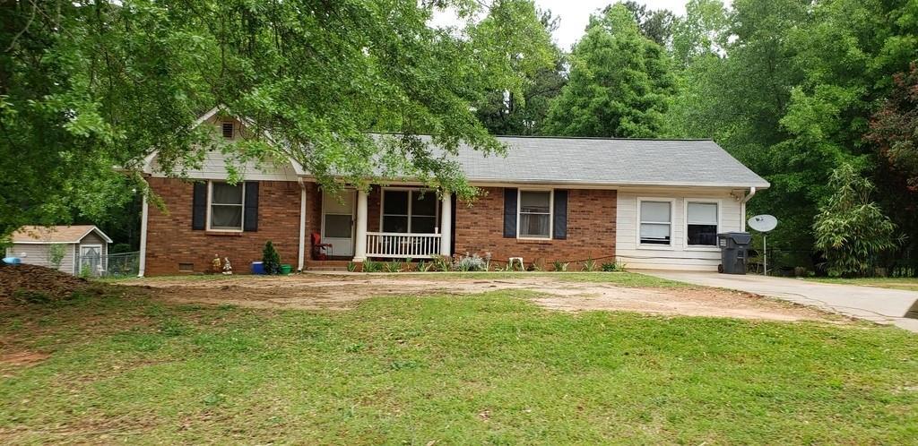 710 Mills Drive - Photo 1