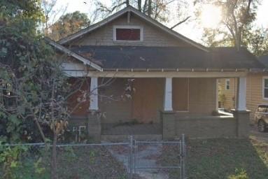 826 Brookline Street - Photo 1