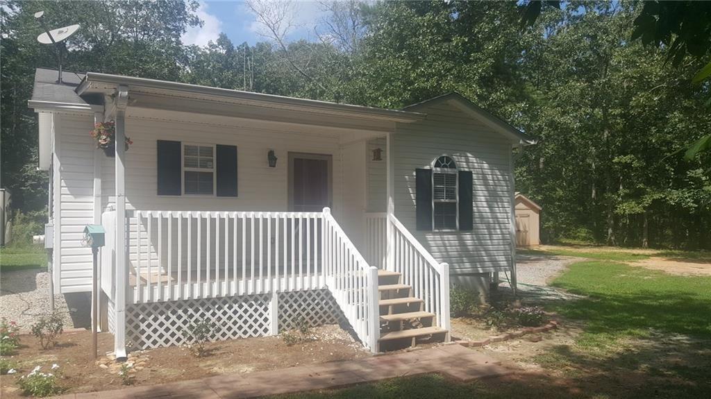 105 Whitton Road - Photo 1