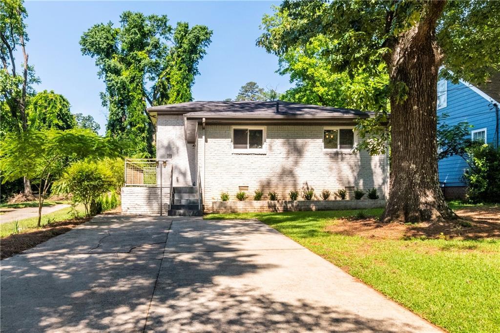 439 Ashburton Avenue - Photo 1