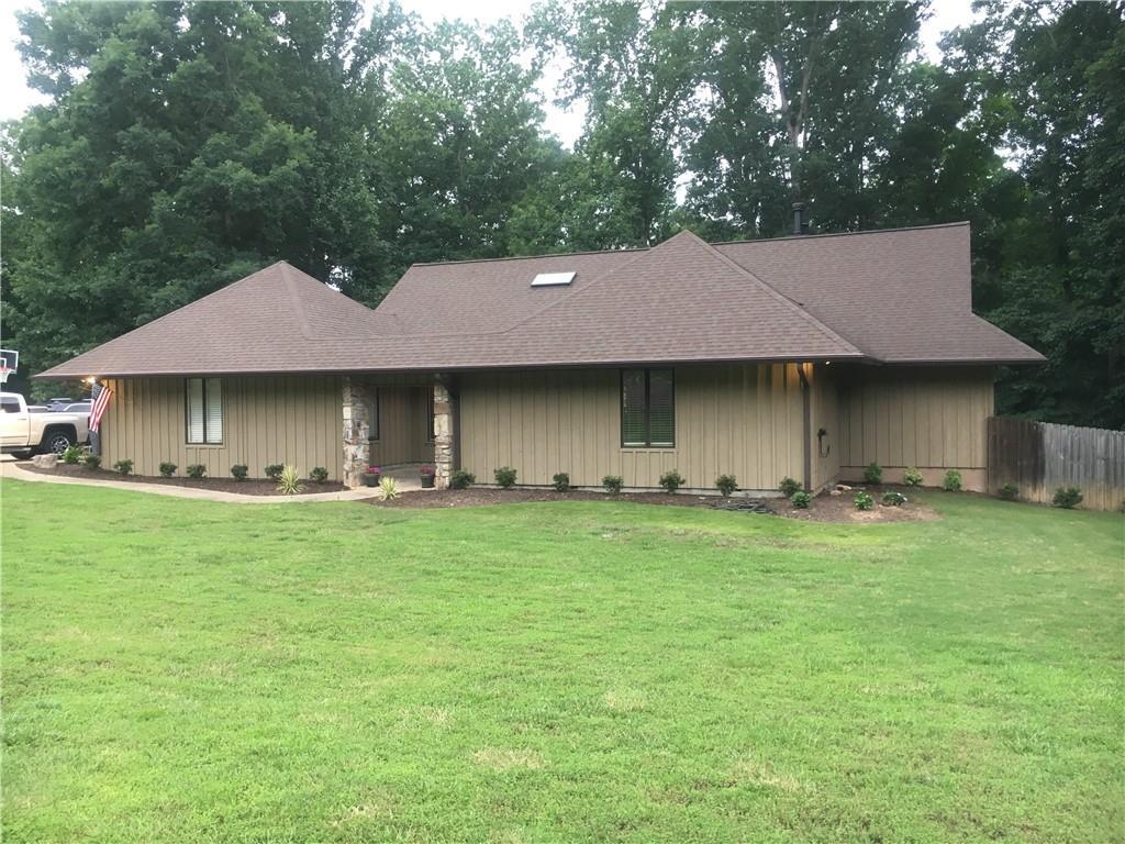 143 Woodlake Drive - Photo 1