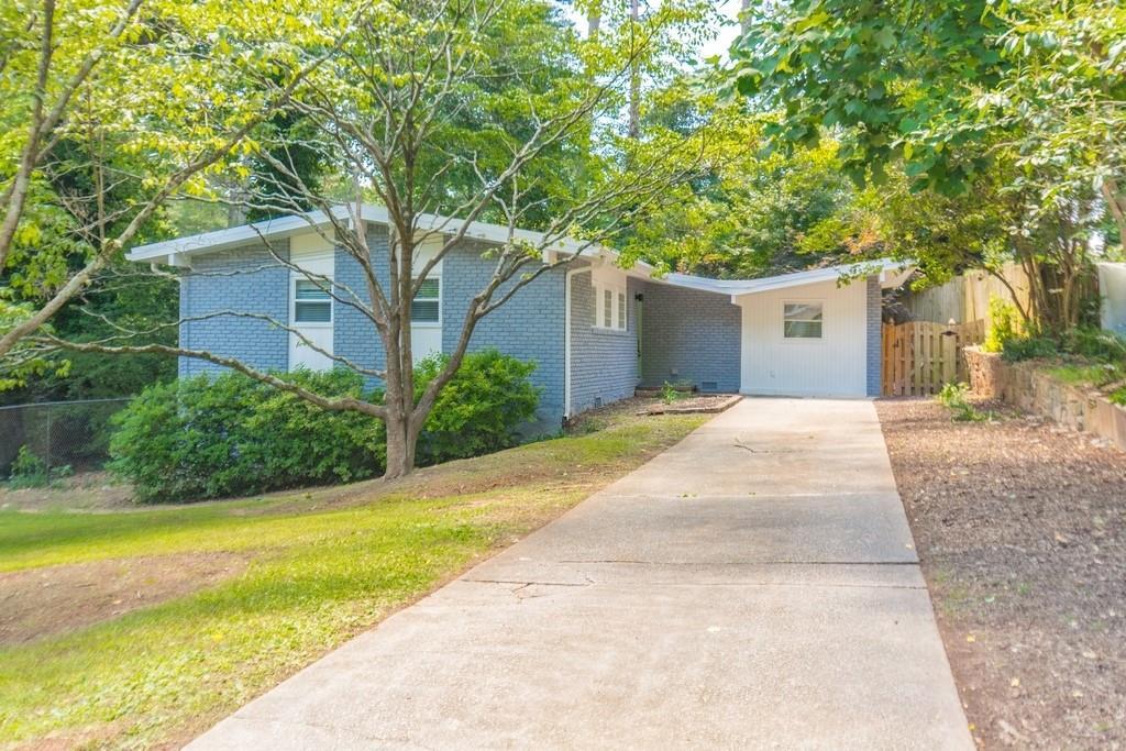 2485 Wentworth Drive - Photo 1