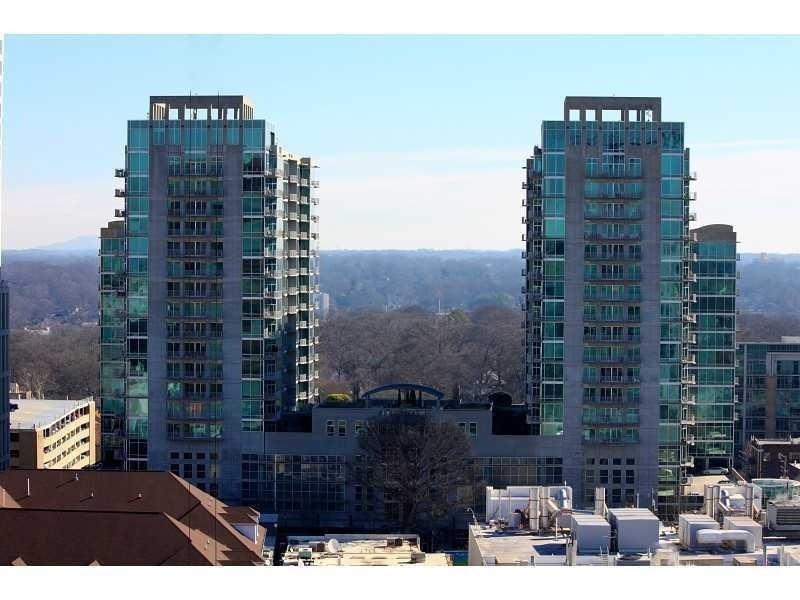 923 Peachtree Street - Photo 1