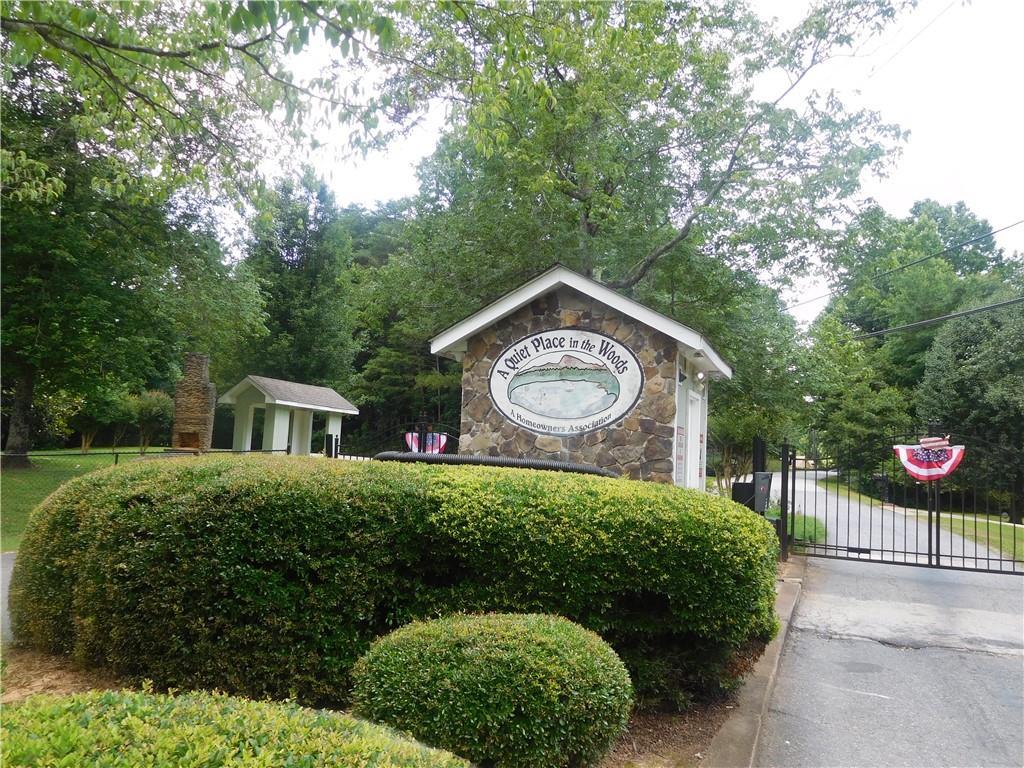 2915 The Lake Road - Photo 1