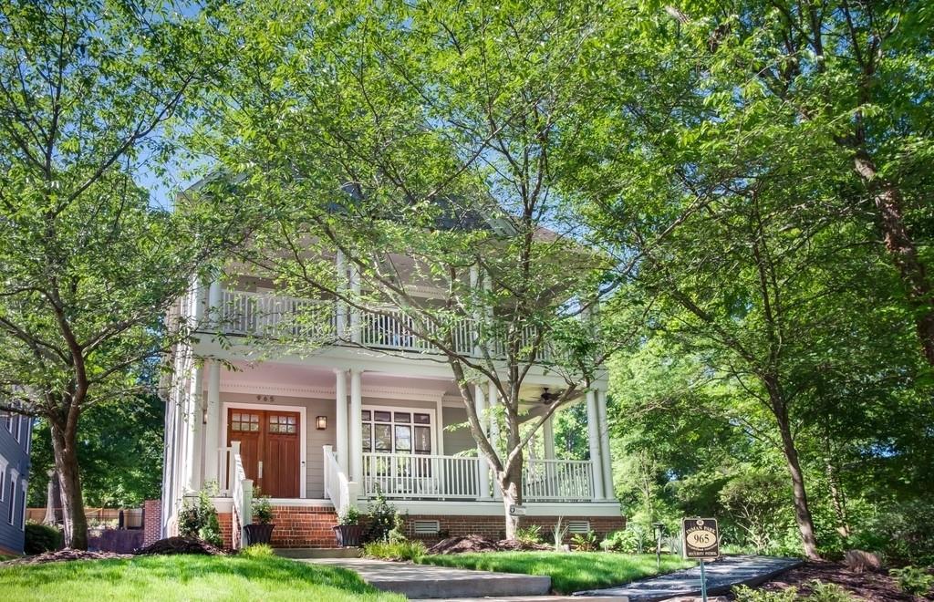 965 Austin Avenue - Photo 1