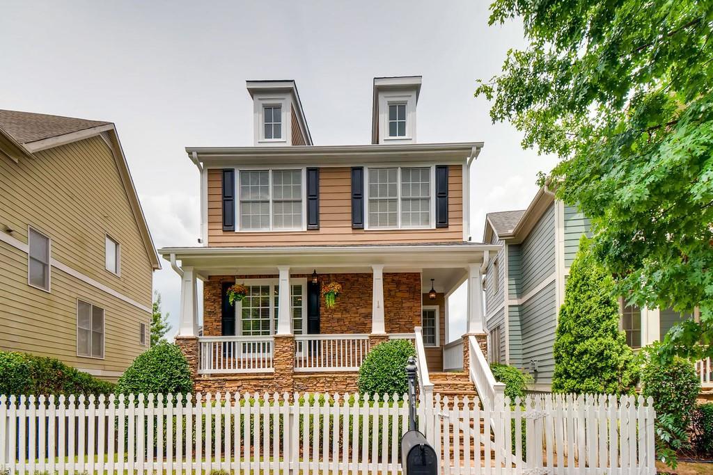 1690 Carr Circle - Photo 1