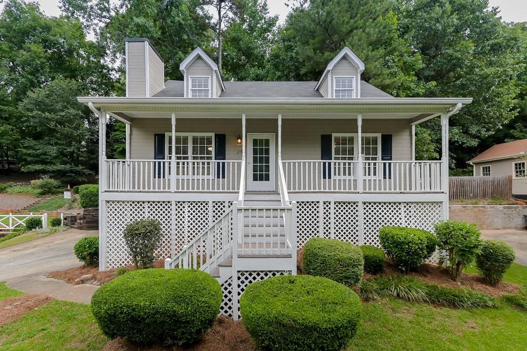 24 Peggy Court - Photo 1