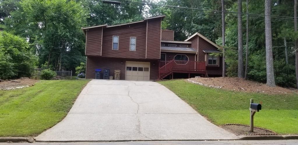 4716 North View Road - Photo 1