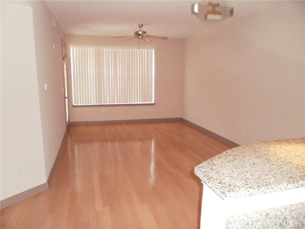 390 17th Street - Photo 1