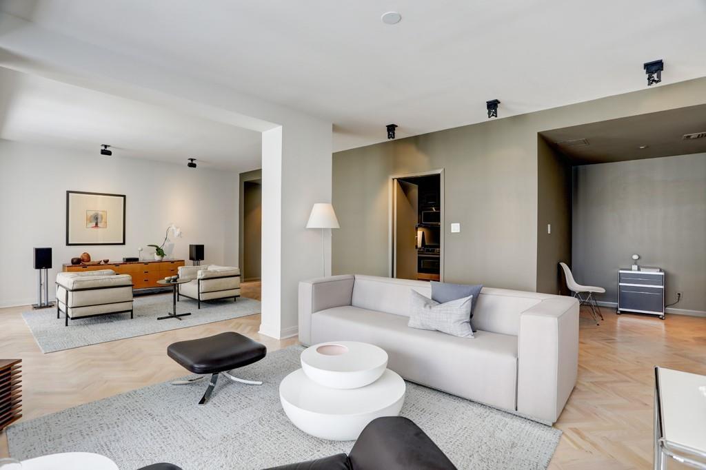 147 15th Street - Photo 1