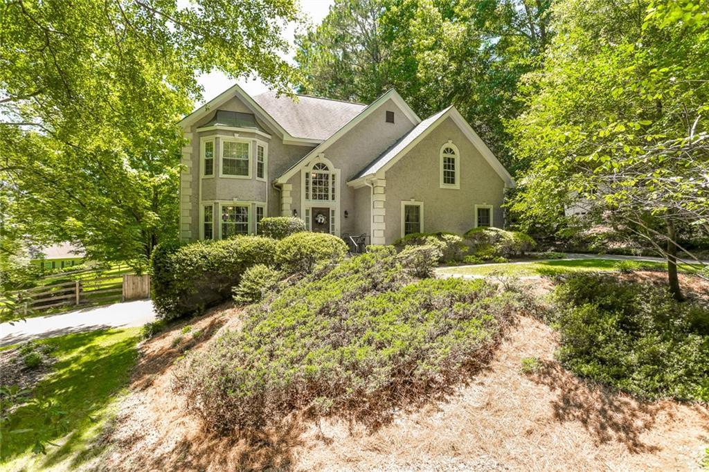 690 Melanie Court - Photo 1