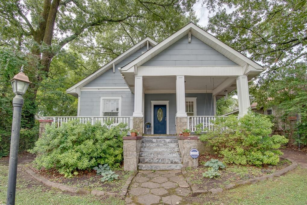1736 Thompson Avenue - Photo 1
