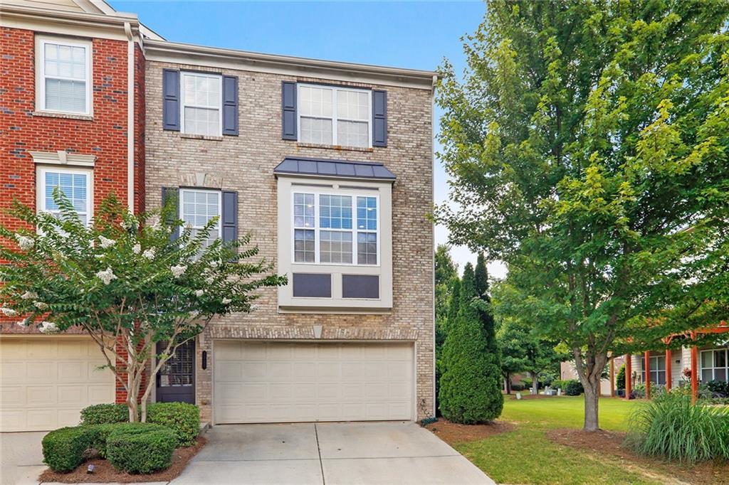 3222 Greenwood Oak Drive - Photo 1
