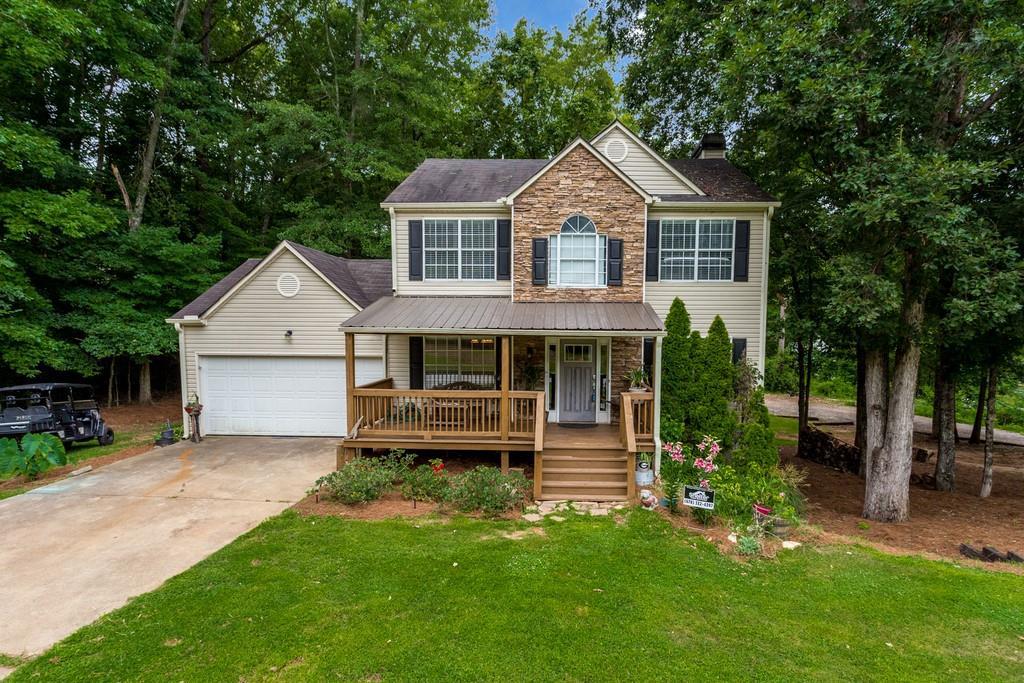 375 Alcovy Way - Photo 1