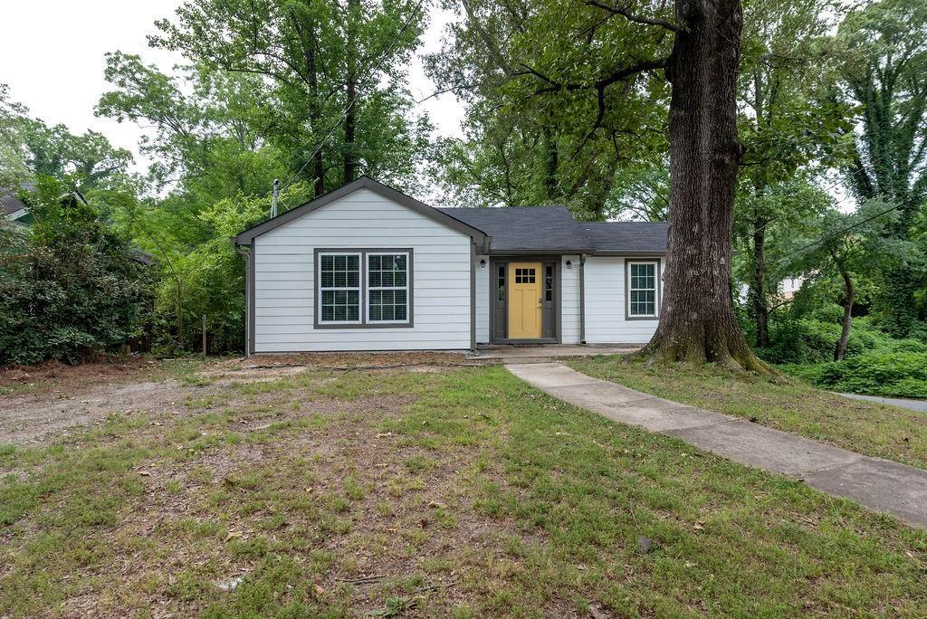 2340 Saint James Drive - Photo 1