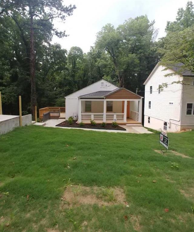 1085 Westmont Road - Photo 1