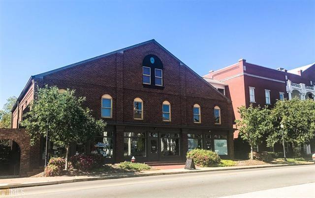 206 W Washington St - Photo 1